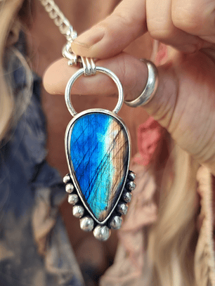 Colgante Labradorita Reina