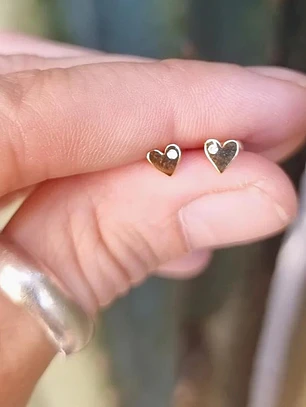 Corazon mini con zircon plata bañado oro 18k