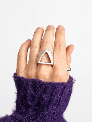 Anillo triangulo XL
