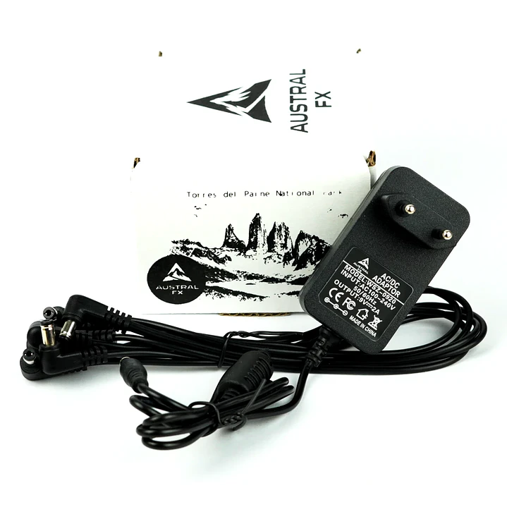 Adaptador para Pedales de Efectos 2000mA + Daisy Chain 3