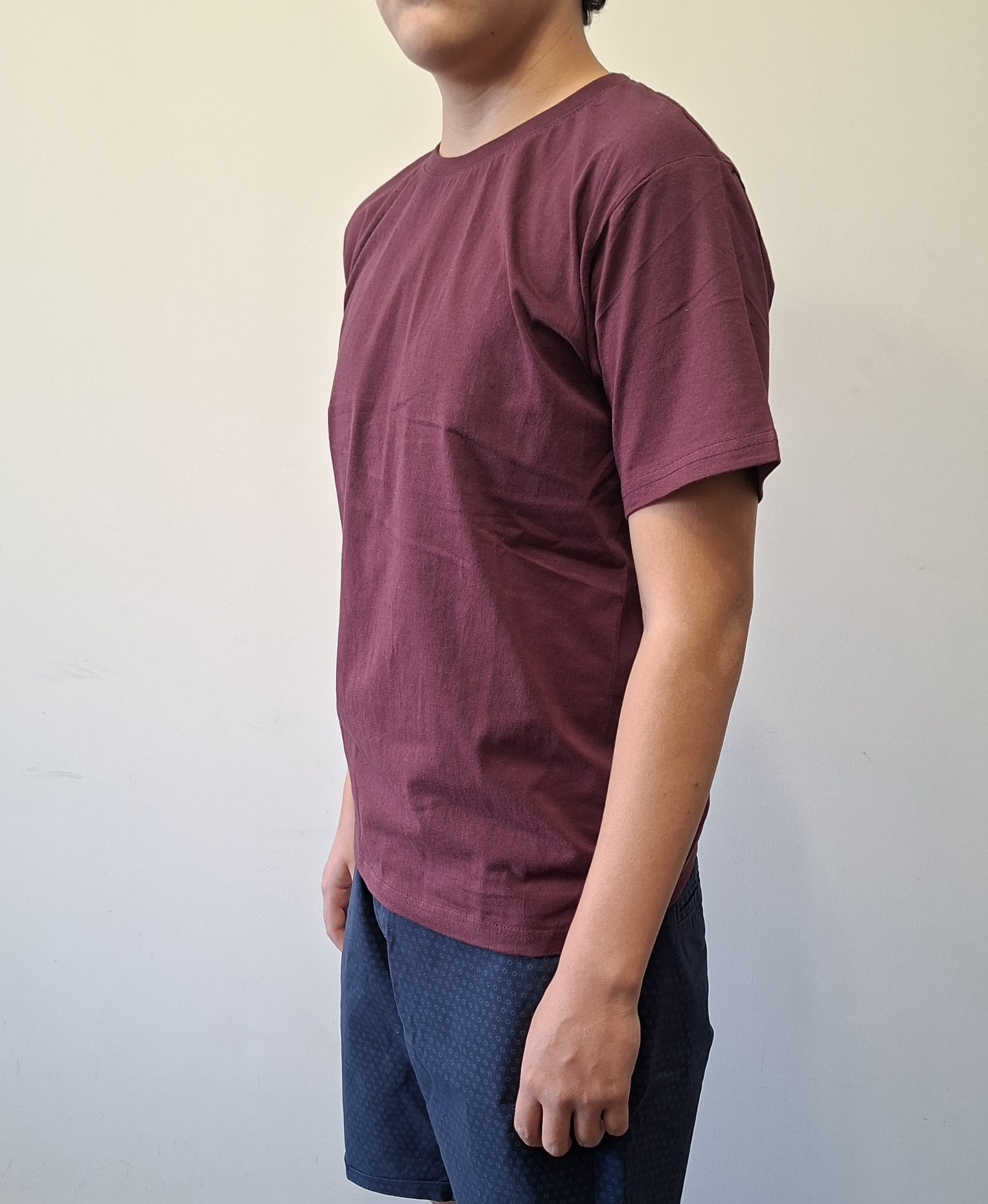 Polera lisa cuello redondo burdeo 2