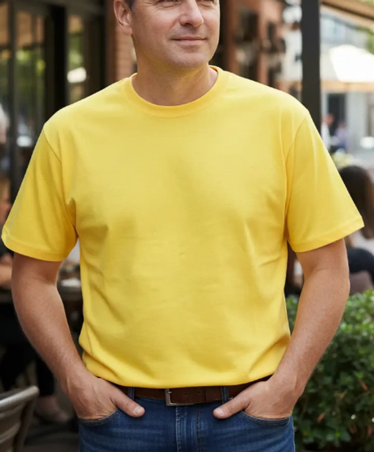 Polera lisa cuello redondo amarillo 3