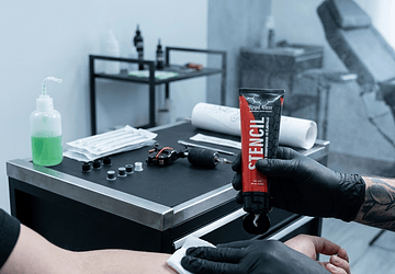 ¿Qué ingrediente hace que el stencil sea más duradero?