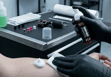 Limpieza durante el proceso: cómo usar la espuma Skum correctamente