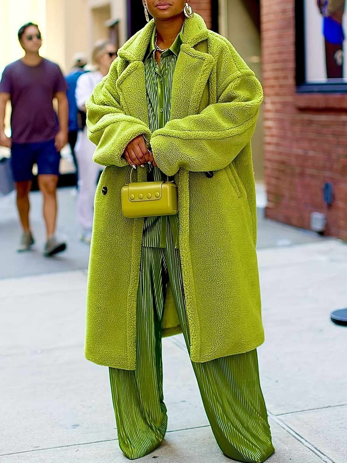 GLOURI Women'S Winter Faux-Fur Coat - Thick Insulated Maxi Jacket with Lapel Collar & Pockets, Solid Green Fleece Outerwear, Hand Washable H-Line Silhouette for Casual & Formal Outfits, Warm Winter Co 1