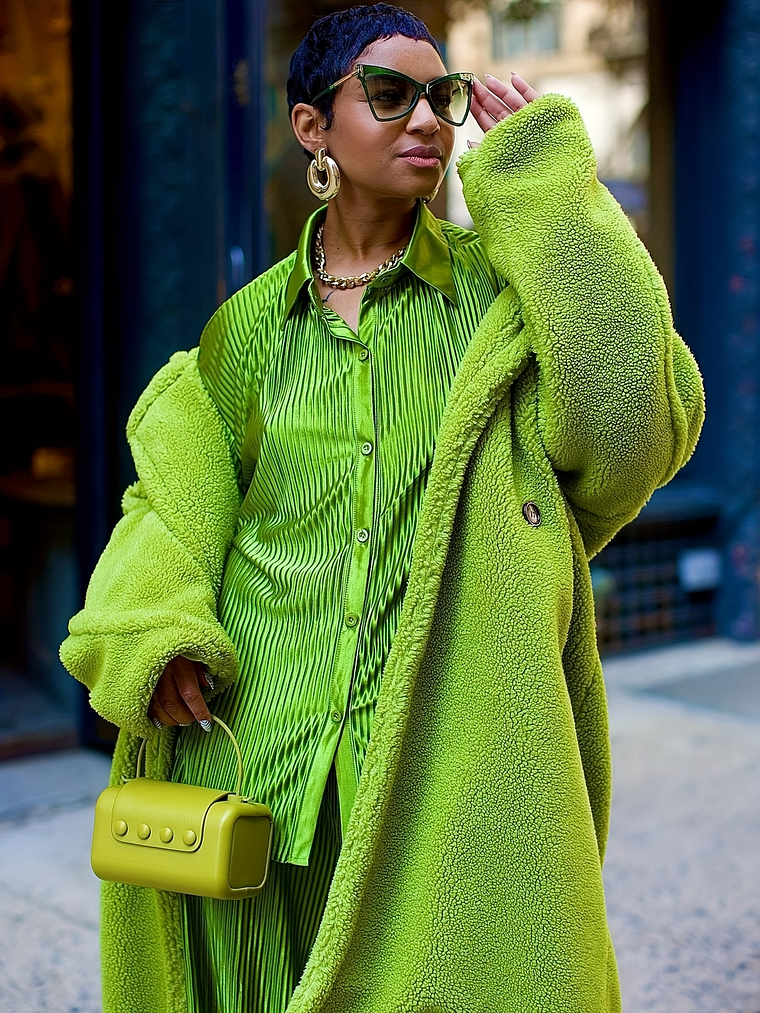 GLOURI Women'S Winter Faux-Fur Coat - Thick Insulated Maxi Jacket with Lapel Collar & Pockets, Solid Green Fleece Outerwear, Hand Washable H-Line Silhouette for Casual & Formal Outfits, Warm Winter Co 2