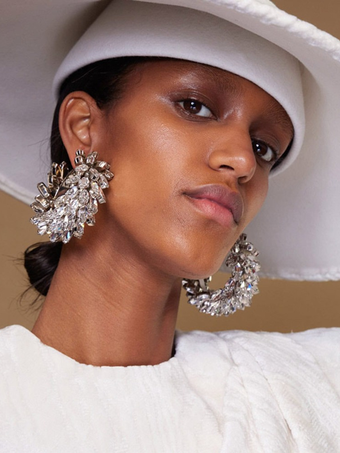 Grandluxe Geometric Hoop Earrings 1