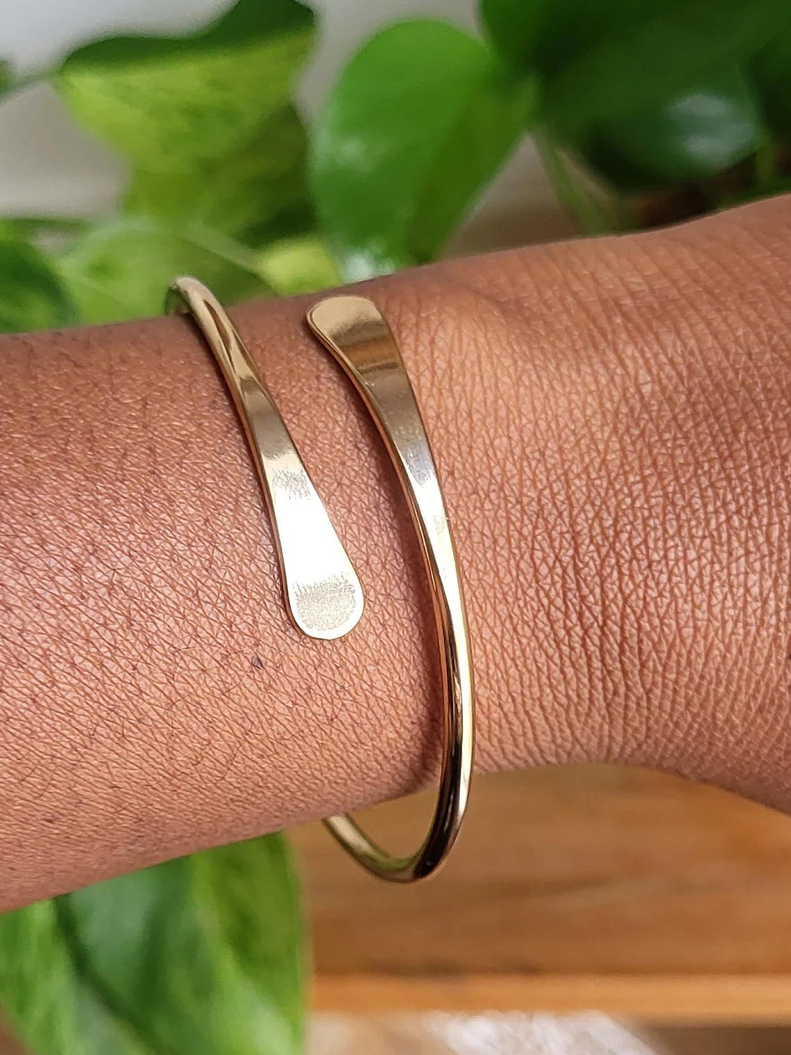 Vintage Boho 6pcs 14K Golden Plated Copper Cuff Bracelet Set - Adjustable & Stackable for Daily Wear & Gift-Giving 4