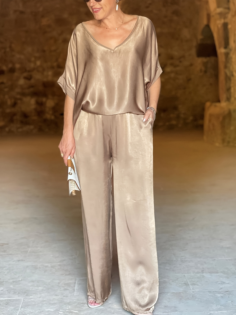 Lovely Satin Fabric V-Neck Elegant Trousers Set 5