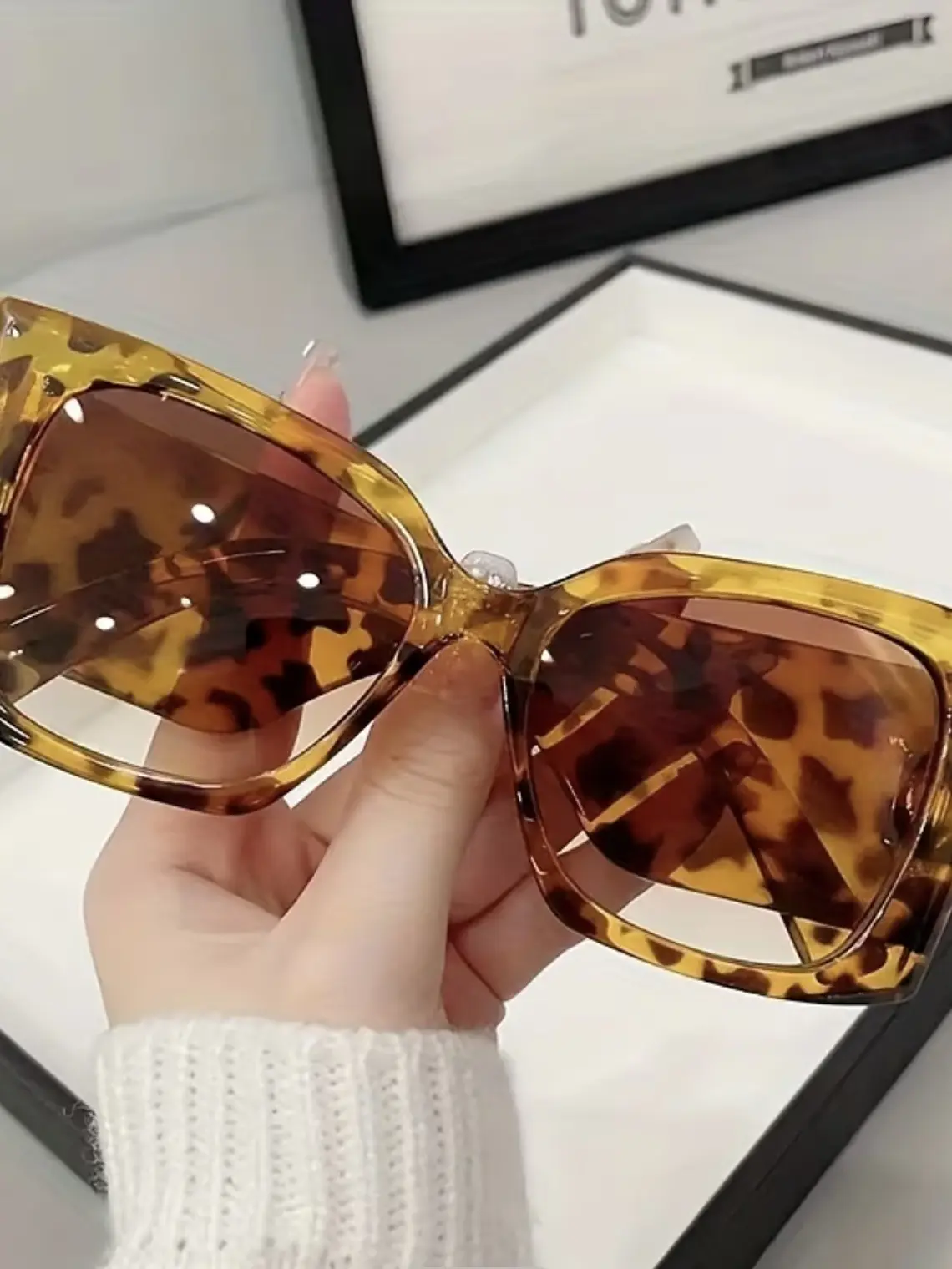Leopard Oversized Sunglasses  4