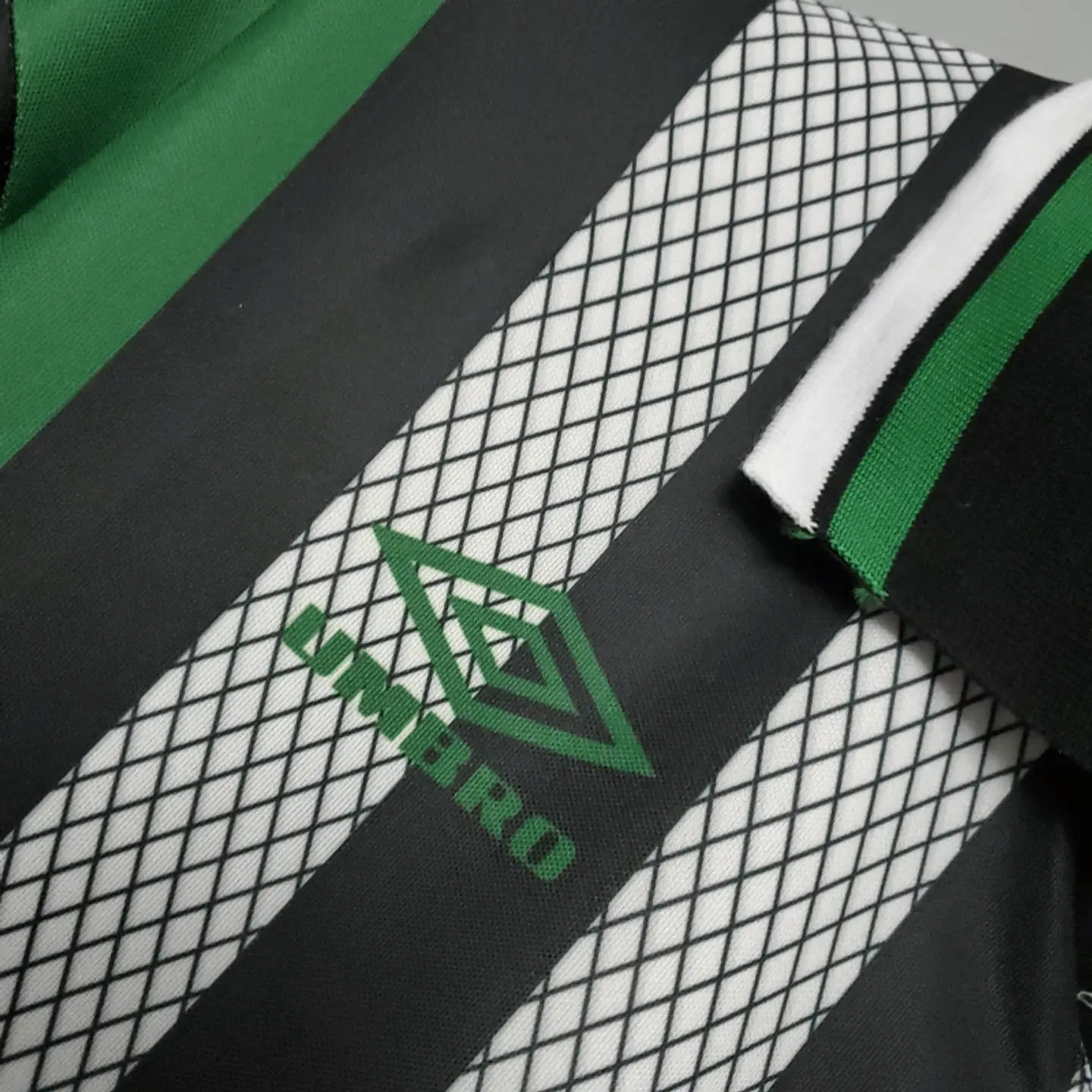 CELTIC FC Retro 94/96 (Away Kit)  6
