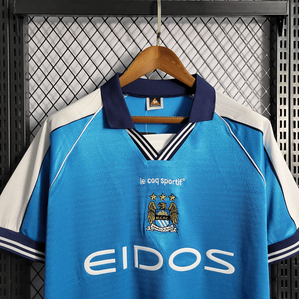 MANCHESTER CITY Retro 99/01 (Home Kit) 4