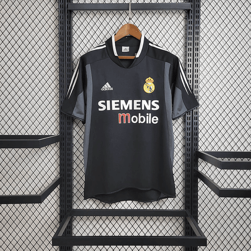 REAL MADRID Retro 04/05 (Away Kit)