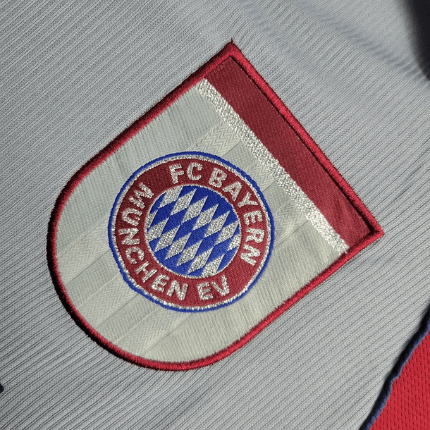 BAYERN MUNICH Retro 98/99 (Away Kit) 6