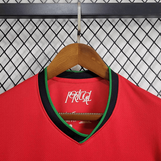 PORTUGAL 24/25 (Home Kit) 9