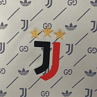 JUVENTUS FC 24/25 (Edição Especial GUCCI) 3