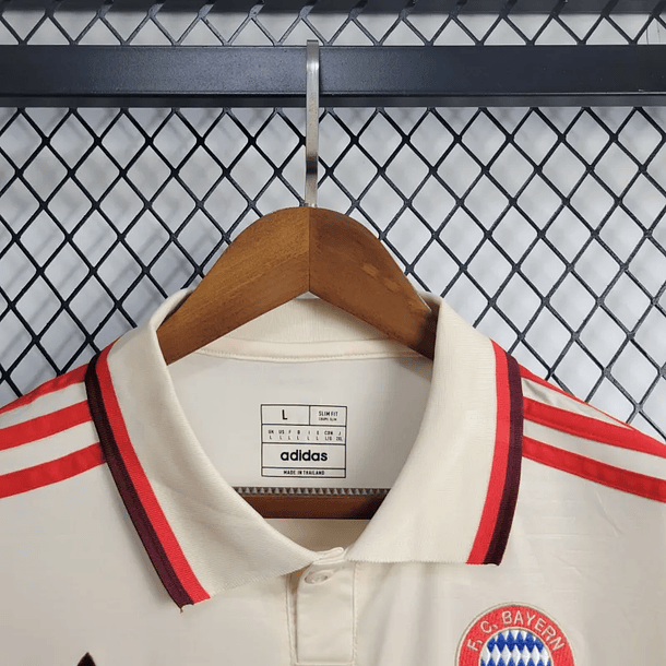 BAYERN MUNICH 24/25 (Away Kit) 4