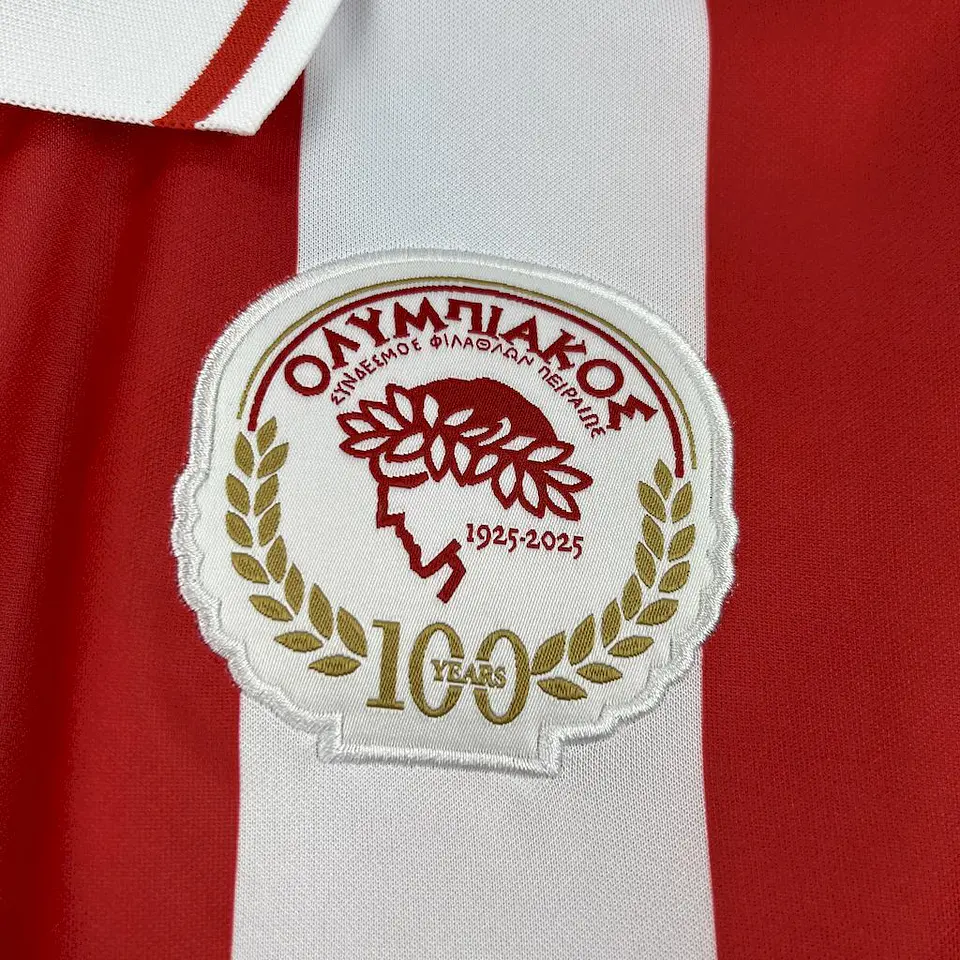 OLYMPIAKOS 2025 ( Comemorativa 100 Anos) 4