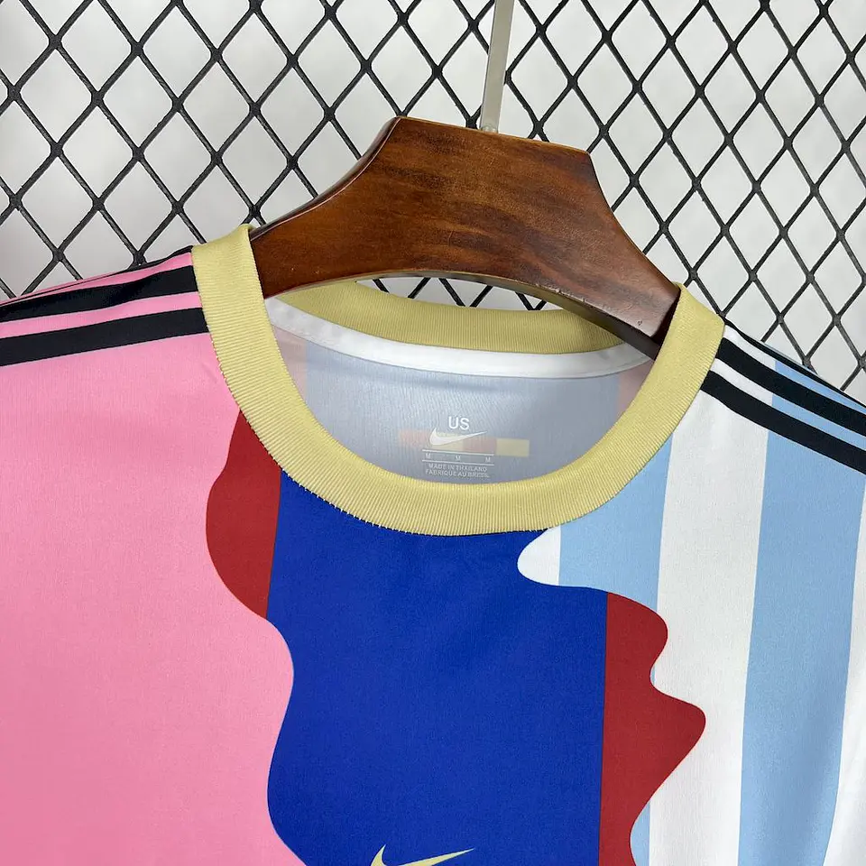 Messi Exclusive Edition 25/26 3