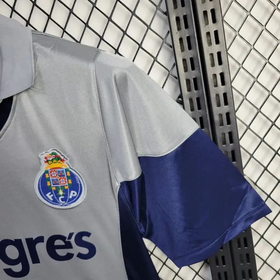 FC PORTO 2001 Retro (Away Kit) 6