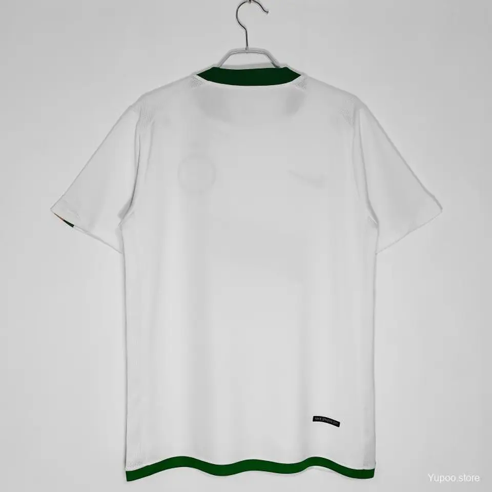 Celtic 06/07 Retro (Away Kit) 2