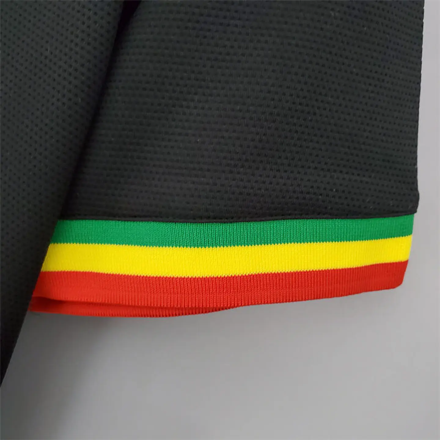 AJAX FC 21/22 Retro (Bob Marley Third Kit) 6