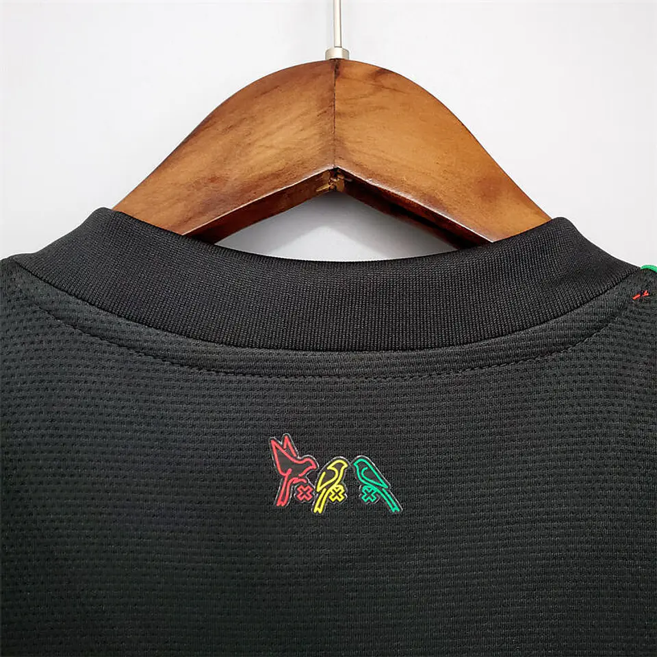 AJAX FC 21/22 Retro (Bob Marley Third Kit) 7