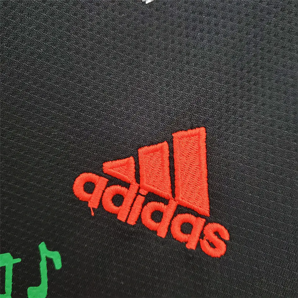 AJAX FC 21/22 Retro (Edição Especial Bob Marley) 5