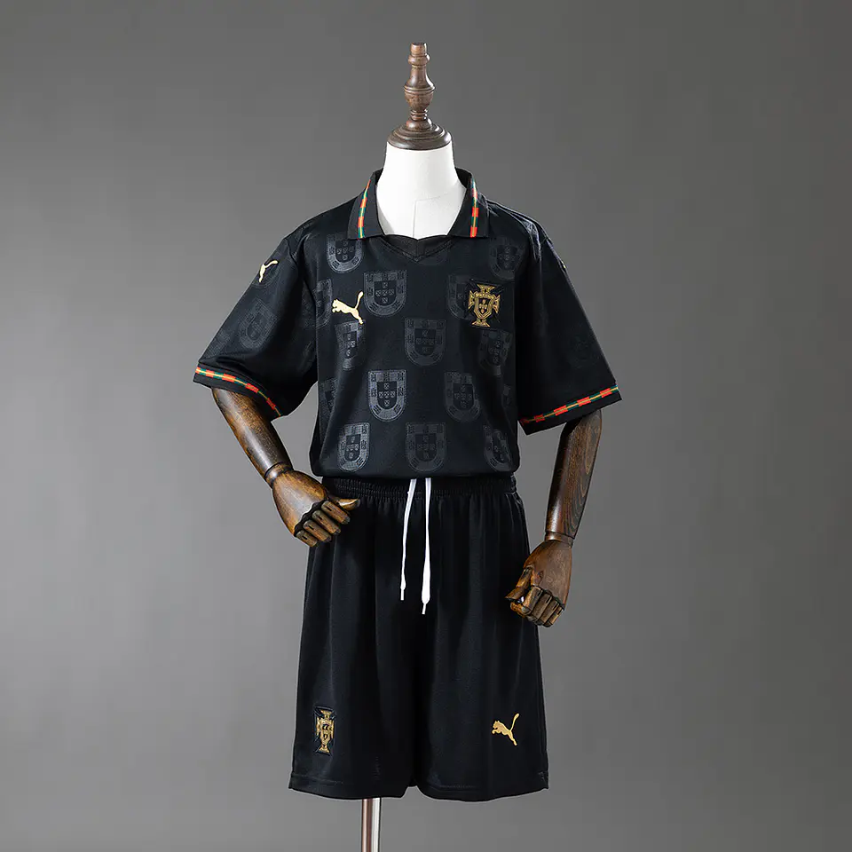 PORTUGAL 2026 (Pantera Negra) Kit Criança 1