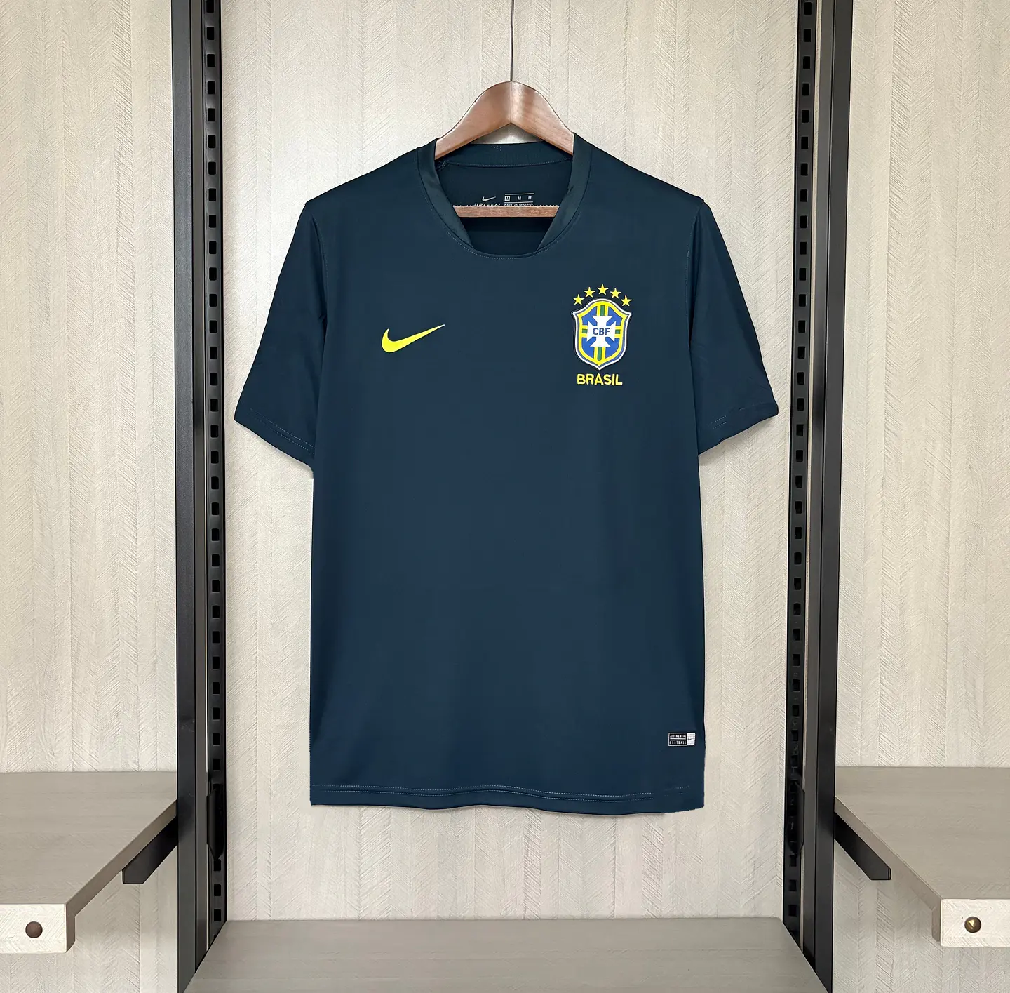 BRASIL 2022 (Edição Especial Dark Blue) 1
