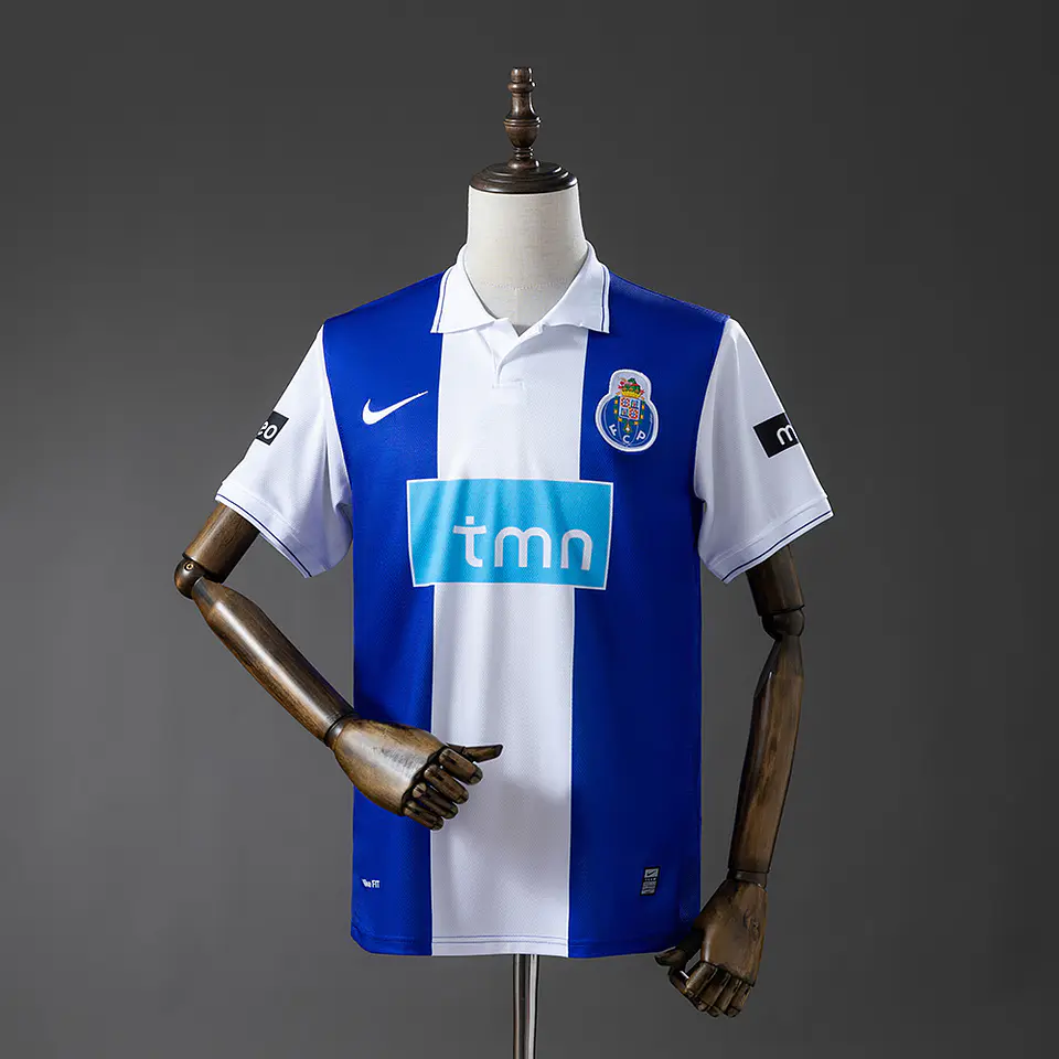 FC PORTO 09/10 Retro (Home Kit) 1