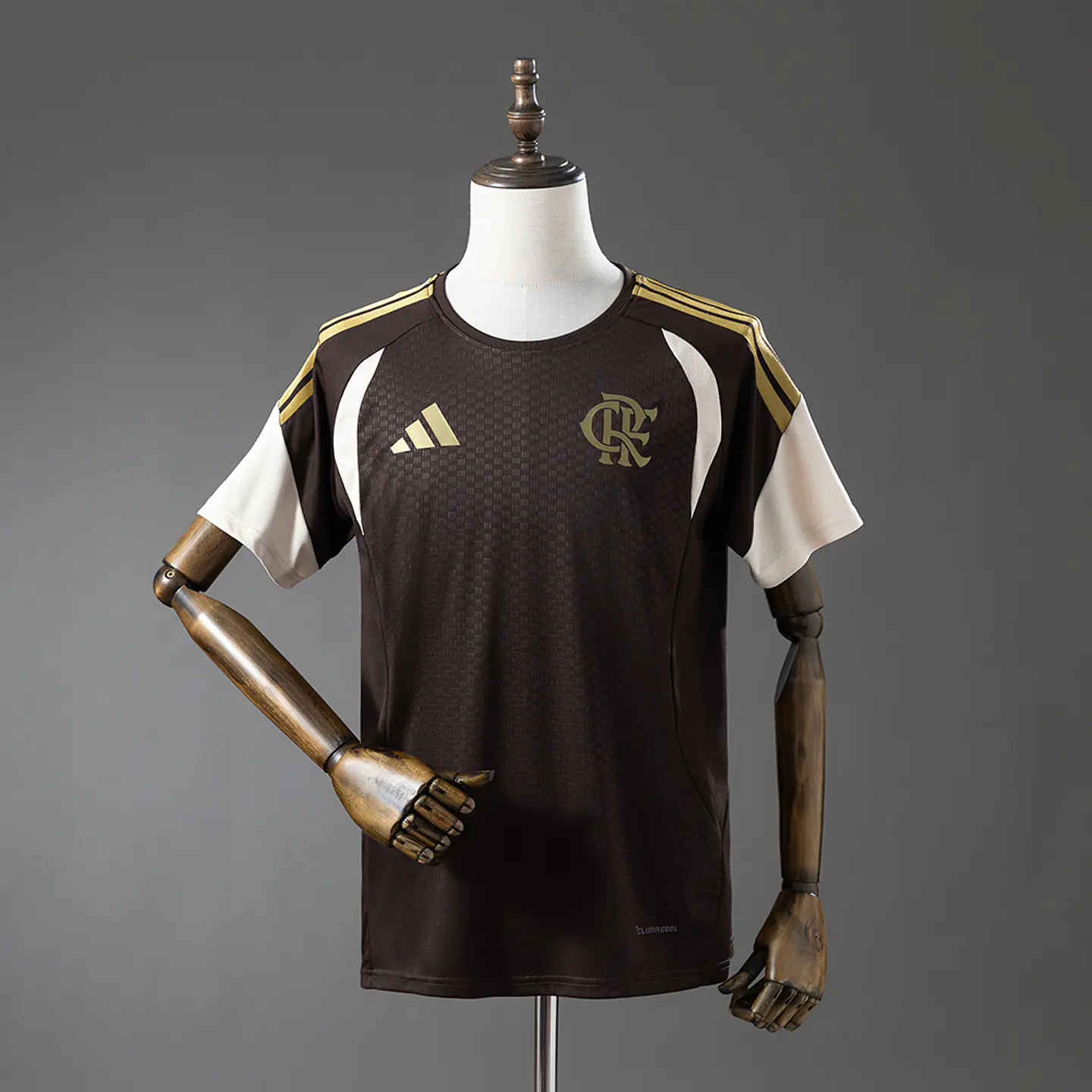 FLAMENGO 26/27 (Camisa de Treino Castanha) 1