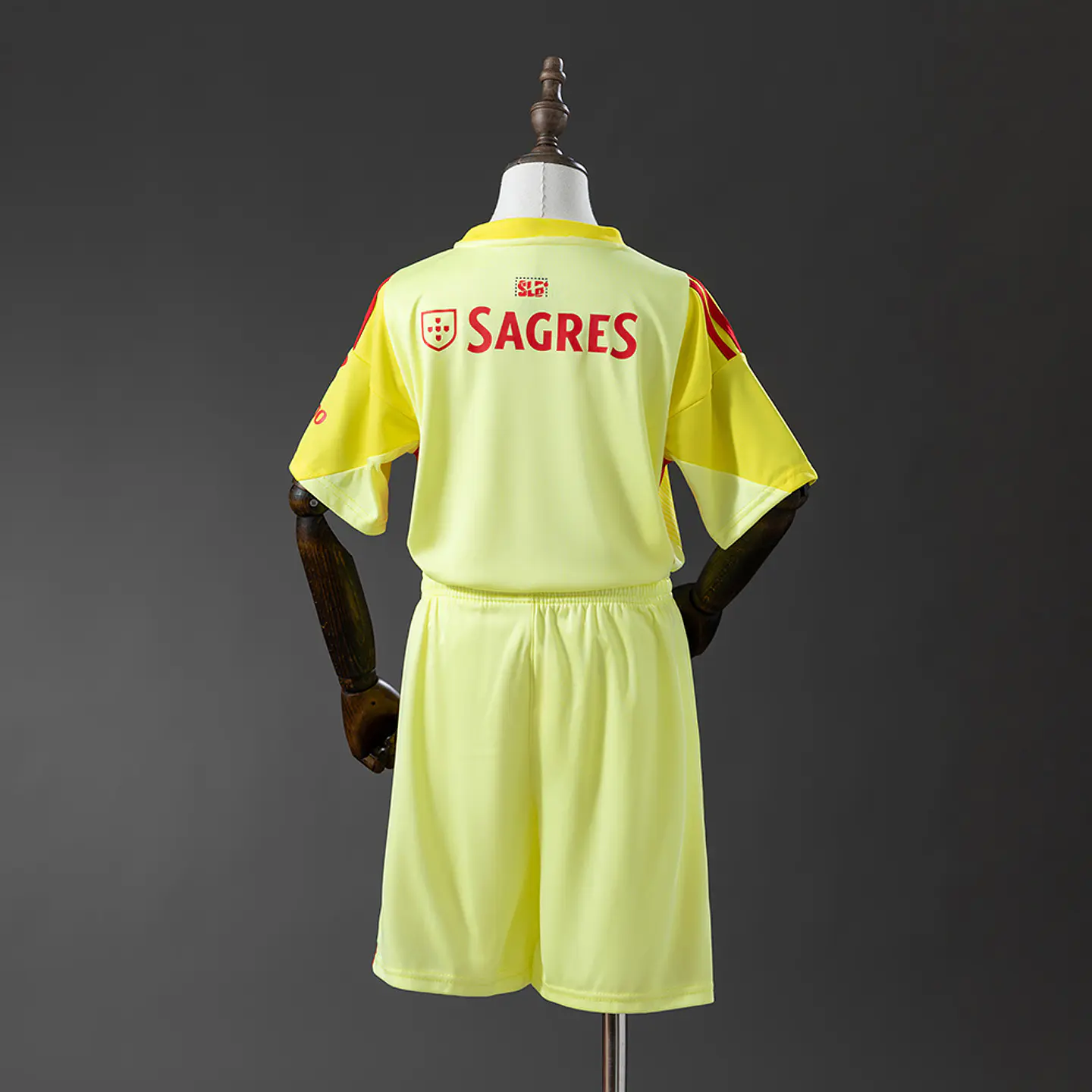 SL BENFICA 25/26 (Guarda-Redes Kit Criança)  2