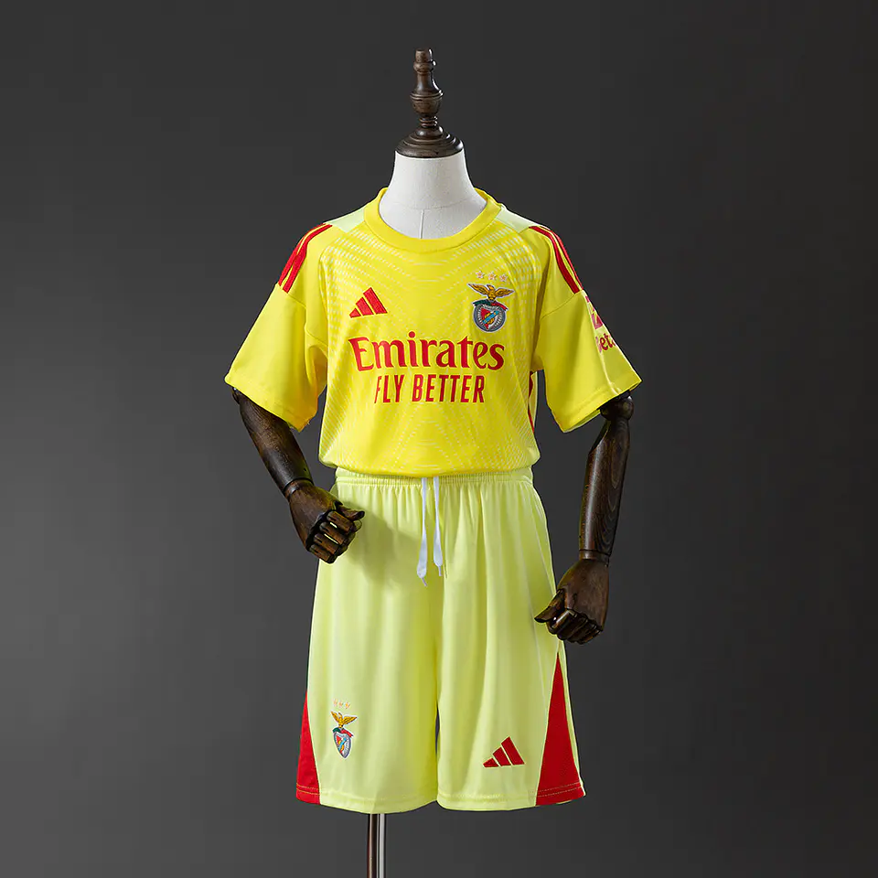 SL BENFICA 25/26 (Guarda-Redes Kit Criança)  1