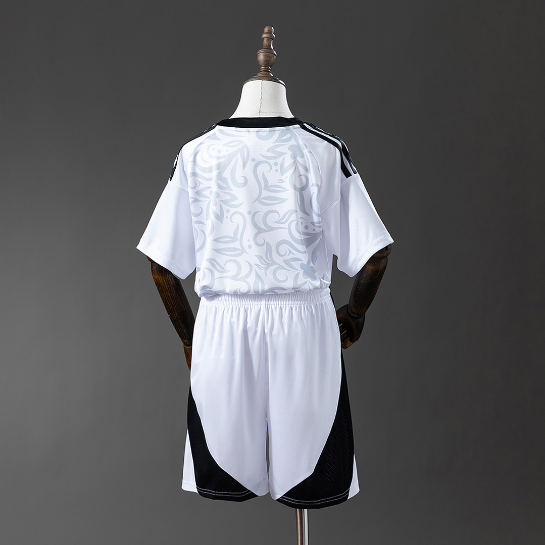 SL BENFICA 2025 (Concept kit Criança) 2