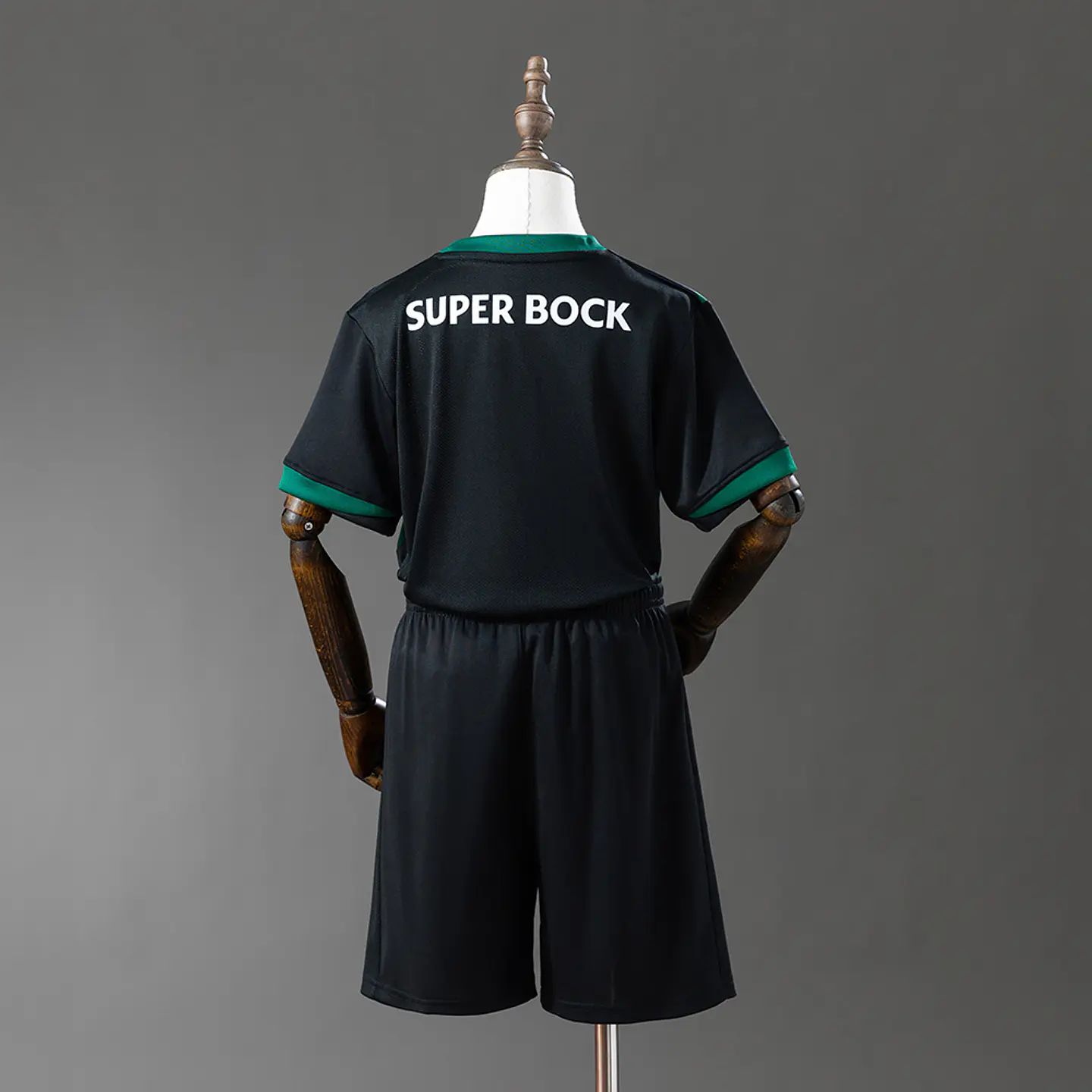 SPORTING CP 25/26 (Alternativa Preta) Kit Criança 2