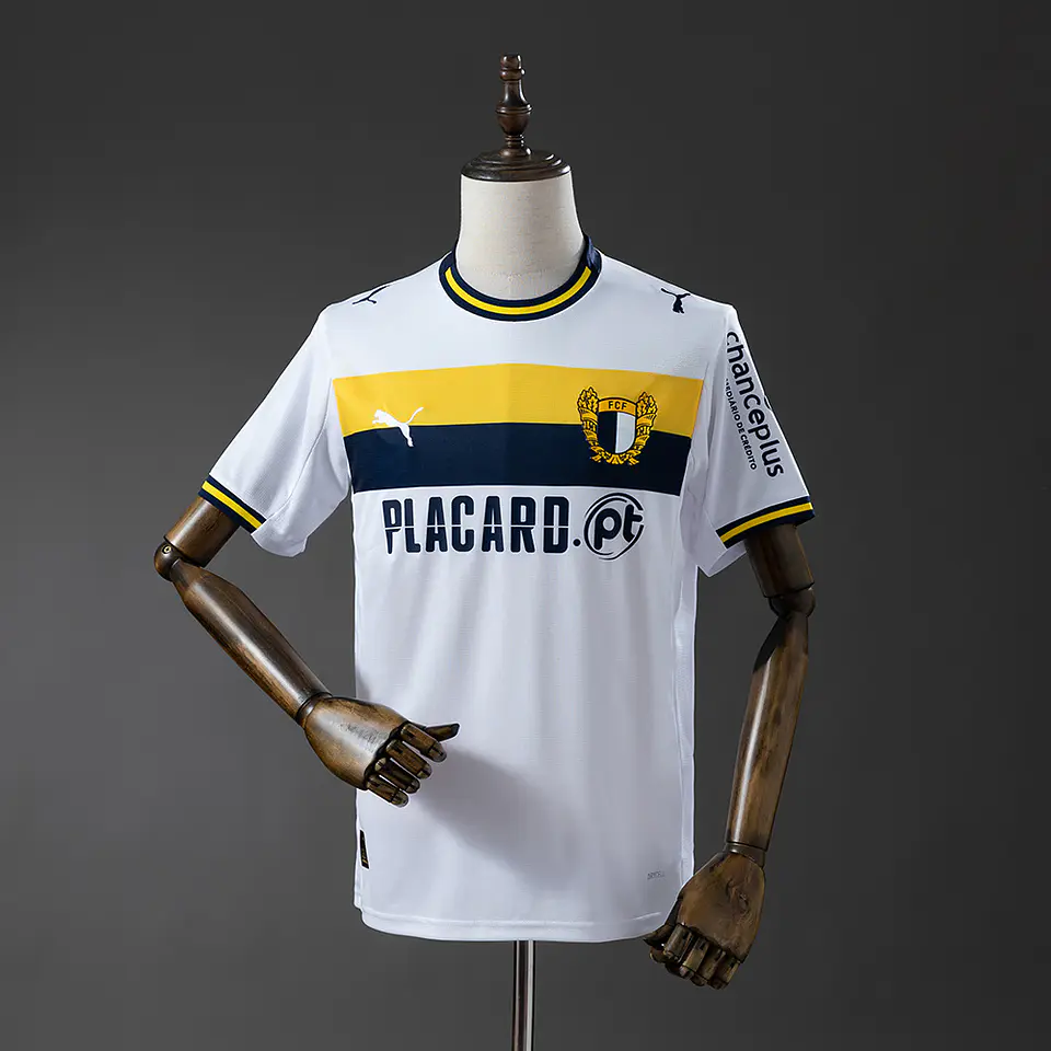Famalicão 25/26 (Home Kit) 1