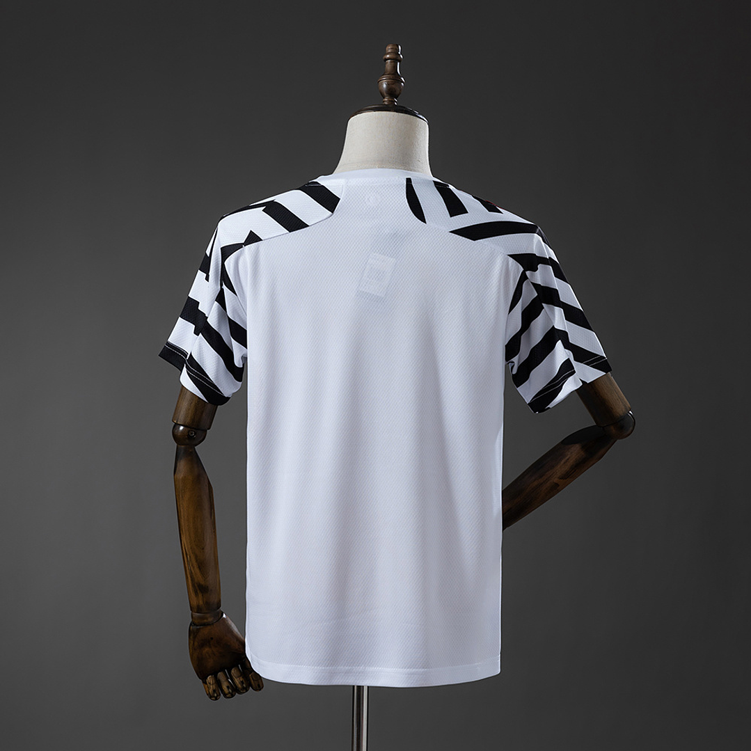 MANCHESTER UNITED Retro 20/21 (Third Kit) 2