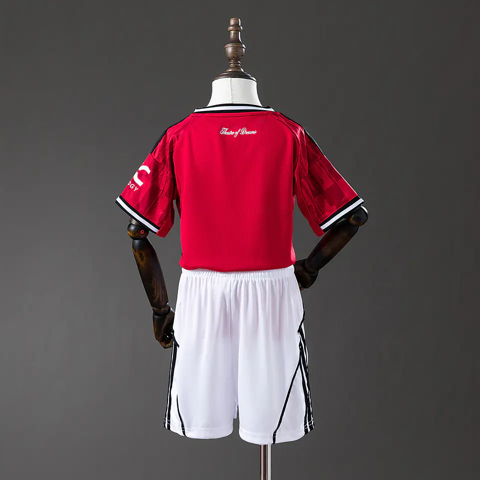 MANCHESTER UNITED 25/26 (Home Kit Criança) 2