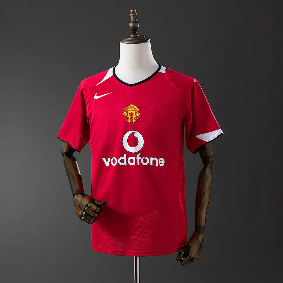 MANCHESTER UNITED 04/06 Retro (Home Kit) 1