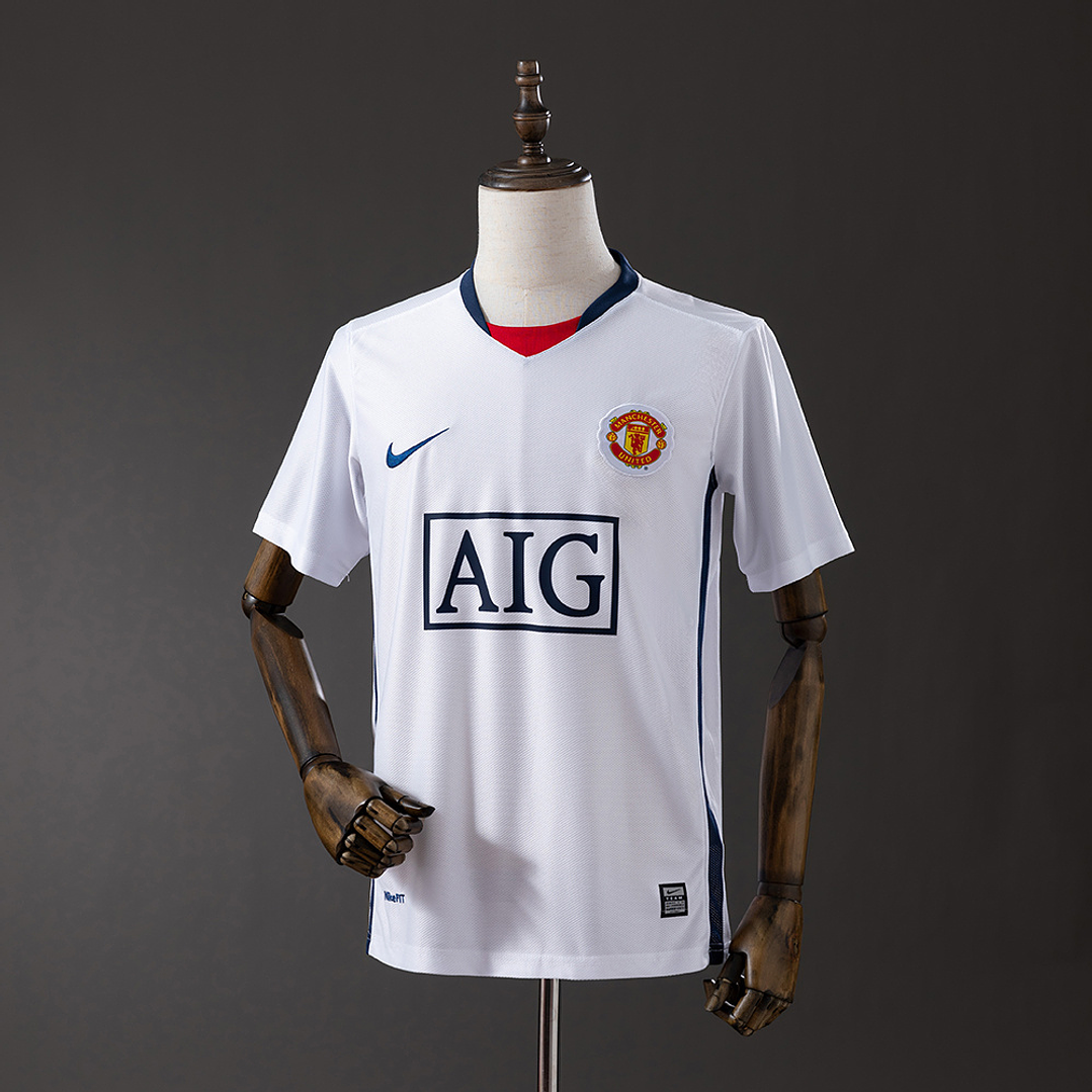 MANCHESTER UNITED 08/09 Retro (Away Kit) 1