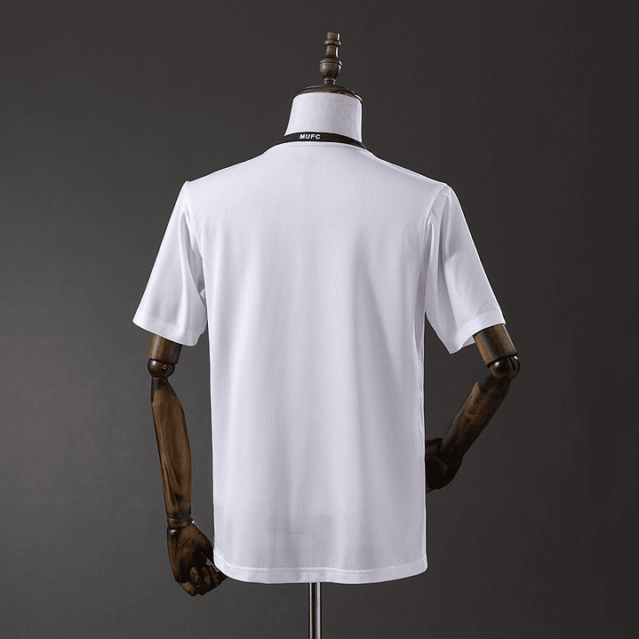 MANCHESTER UNITED 08/09 Retro (Away Kit) 2