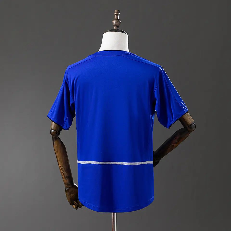 MANCHESTER UNITED 02/04 Retro (Away Kit) 2