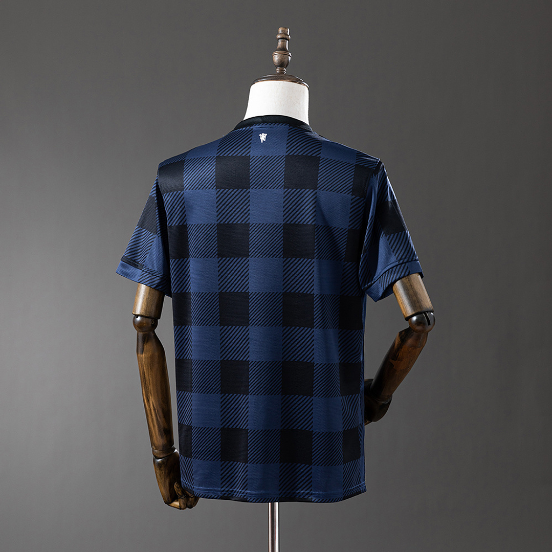 MANCHESTER UNITED 13/14 Retro (Third Kit) 2