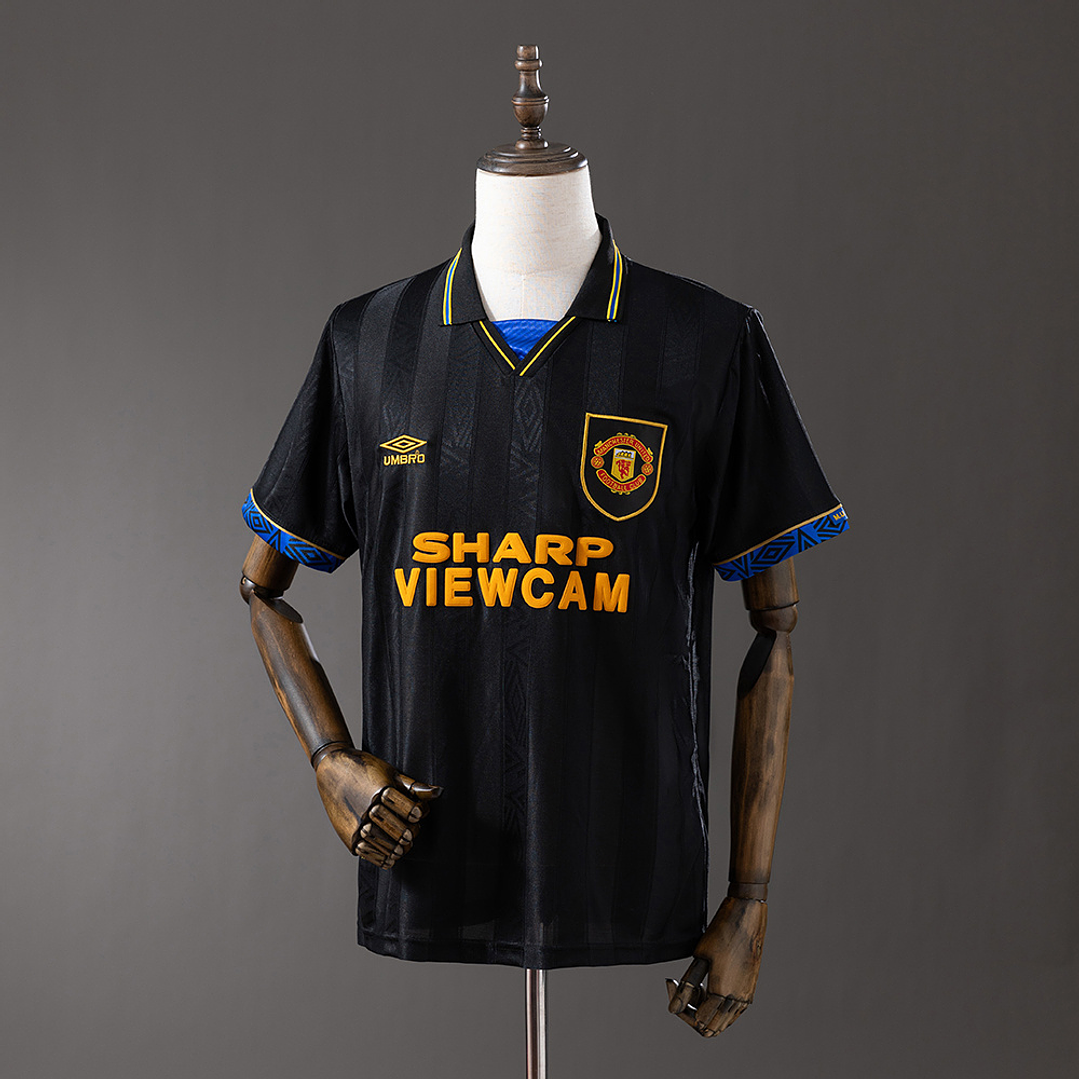 MANCHESTER UNITED 93/95 Retro (Away) 1