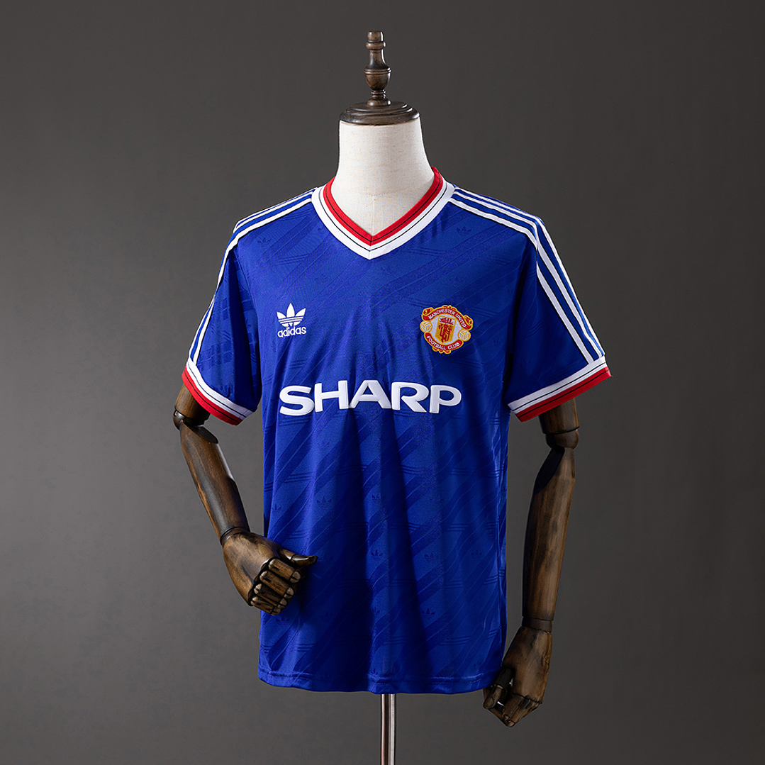 MANCHESTER UNITED 86/88 Retro (Away Kit) 1