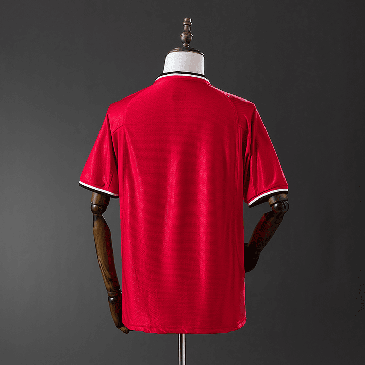 MANCHESTER UNITED 00/01 Retro (Home Kit) 2
