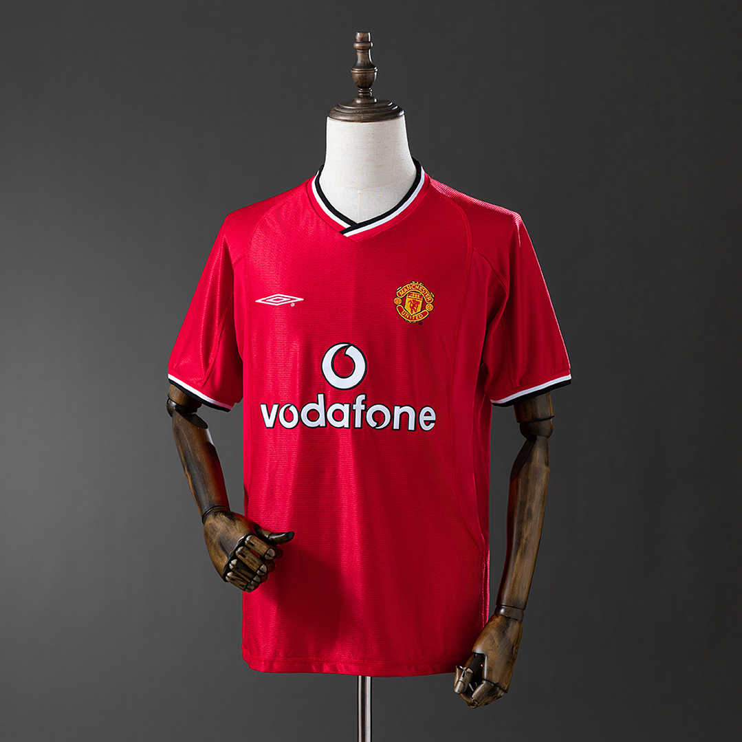 MANCHESTER UNITED 00/01 Retro (Home Kit) 1