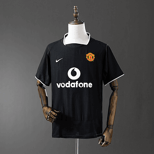 MANCHESTER UNITED Retro 03/05 (Away Kit)