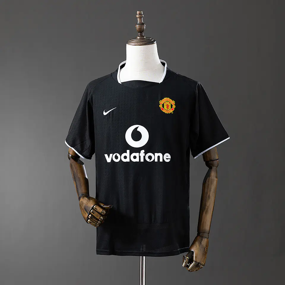 MANCHESTER UNITED Retro 03/05 (Away Kit) 1